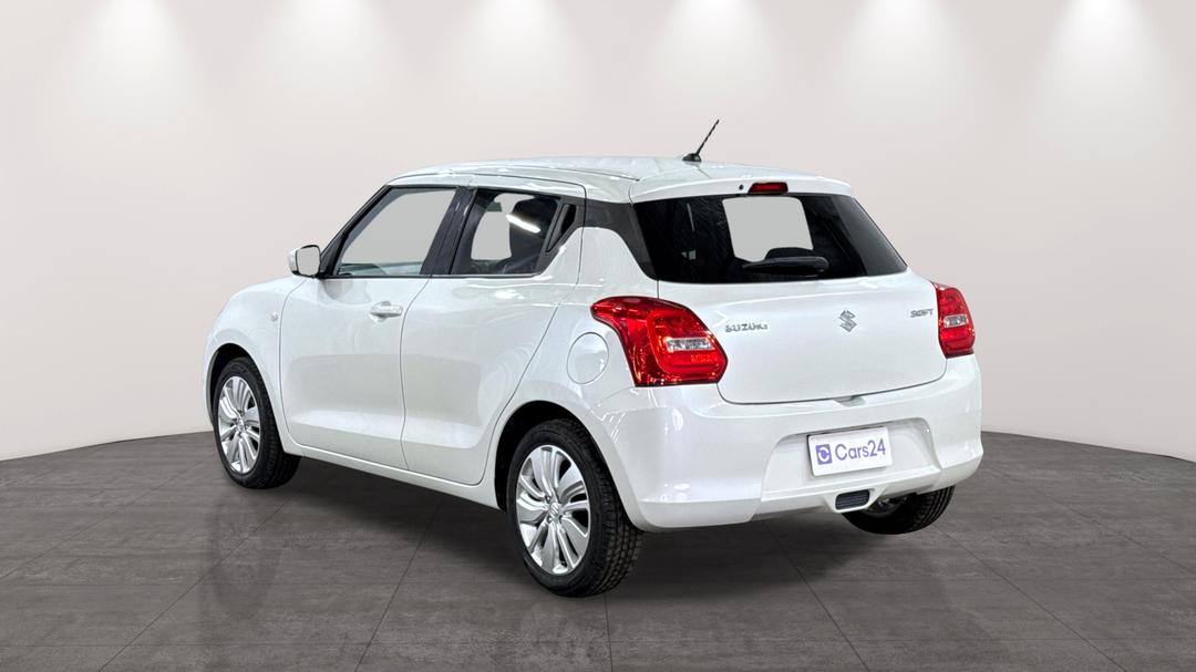 2017 Suzuki Swift Gl Navigator, Automatic, 77853 km, Left Back Diagonal (45- Degree) View