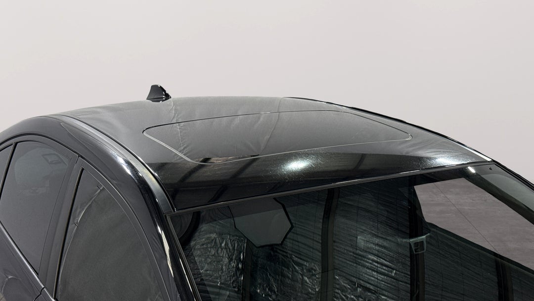 2015 Subaru WRX Premium (AWD), Manual, 92144 km, Roof/Sunroof View