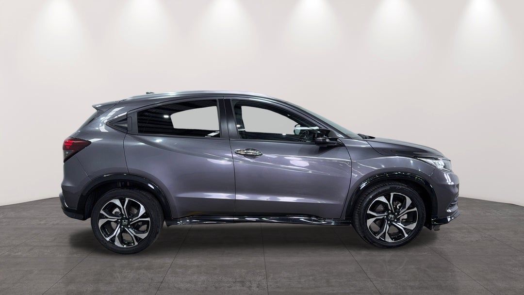 2018 Honda HR-V Rs, Automatic, 48090 km, Right Side View