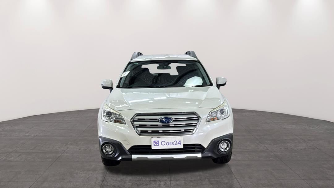 2017 Subaru Outback 2.5i  AWD, Automatic, 135924 km, Front View