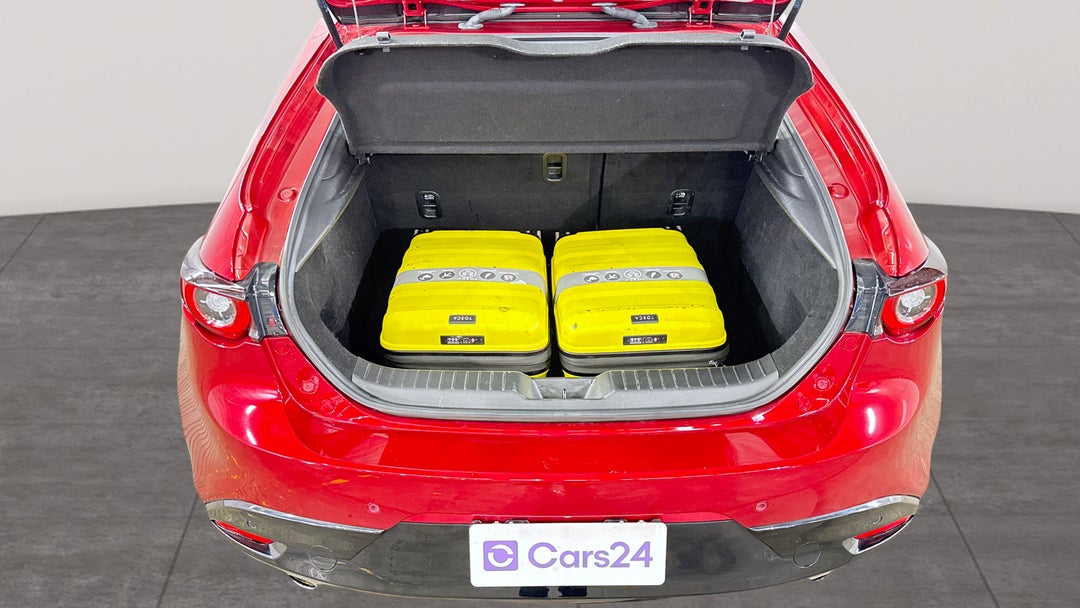 2022 Mazda Mazda3 G25 Astina, Automatic, 19978 km, Boot Inside View with Luggage