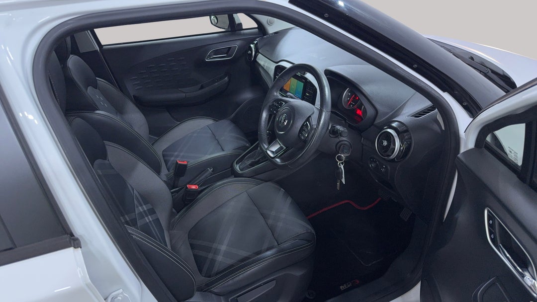 2019 MG Mg3 Auto Excite, Automatic, 56530 km, Right Side Front Door Cabin View