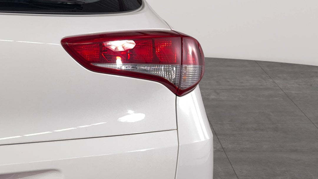 2016 Hyundai Tucson Active (fwd), Automatic, 130154 km, Badge (Boot Right Side)