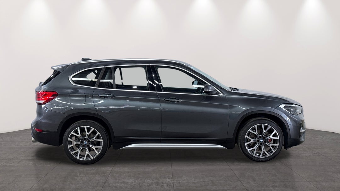 2020 BMW X1 sDrive 20i, Automatic, 44202 km, Right Side View