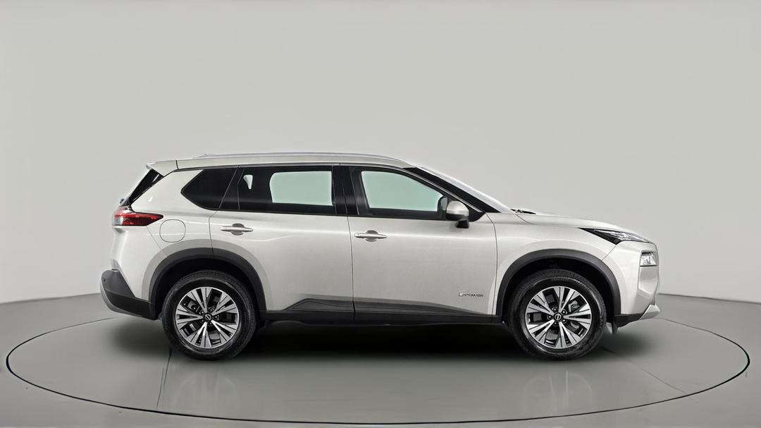 2024 Nissan X-trail St-l (4WD) E-power (hybrid), Automatic, 21884 km, Right Side View