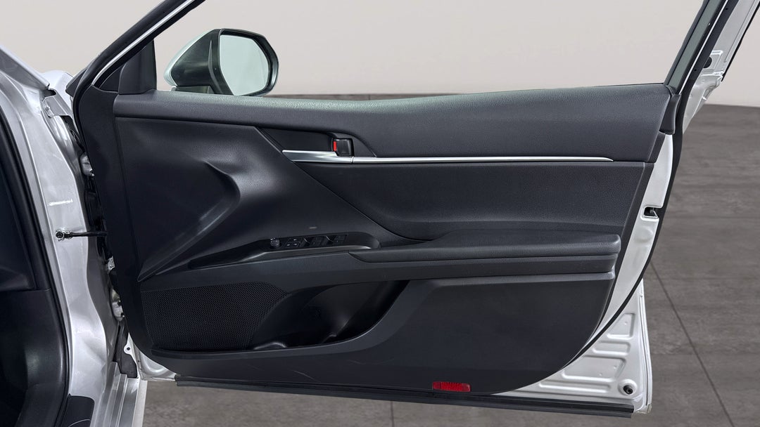 2024 Toyota Camry Ascent, Automatic, 47577 km, Speaker View