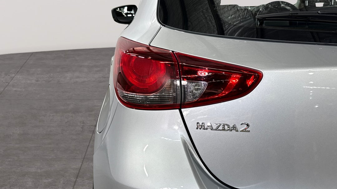 2022 Mazda Mazda2 G15 Evolve, Automatic, 32912 km, Badge (Boot Left Side)
