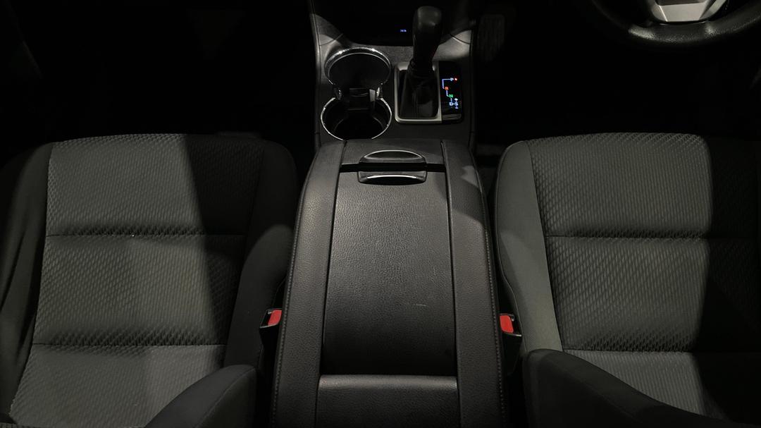 2019 Toyota Kluger Gx (4x2), Automatic, 70321 km, Center Console