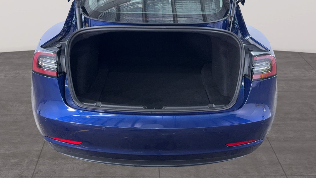 2021 Tesla Model 3 Standard Range Plus RWD, Automatic, 50651 km, Boot Inside View