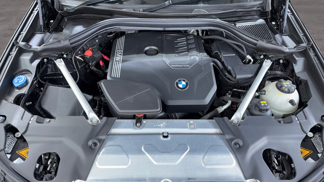 Open Bonnet (Engine)