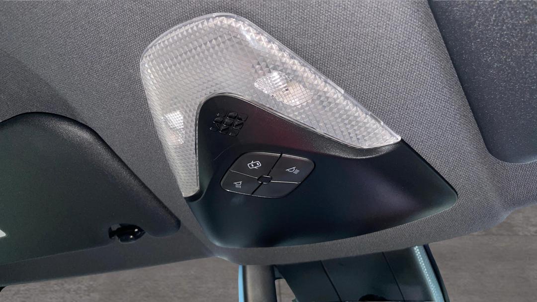 2018 Toyota C-HR (2WD), Automatic, 82458 km, On-Roof Controls/Sunglass holder