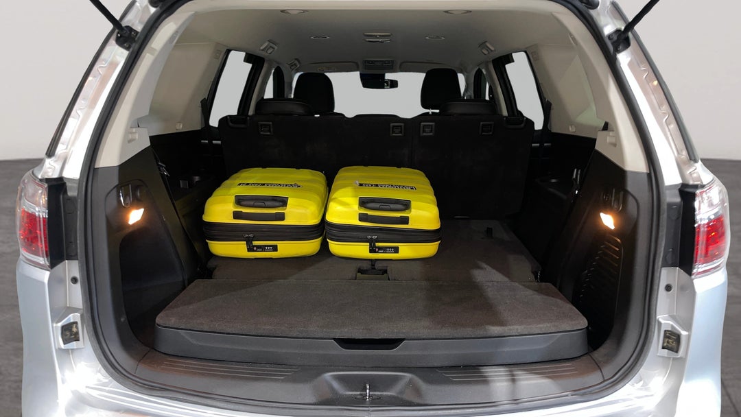2019 Holden Trailblazer Ltz (4x4), Automatic, 110022 km, Boot Inside View with Luggage
