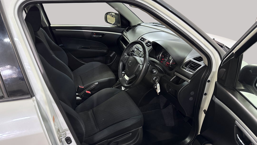 2015 Suzuki Swift Gl, Automatic, 94062 km, Right Side Front Door Cabin View