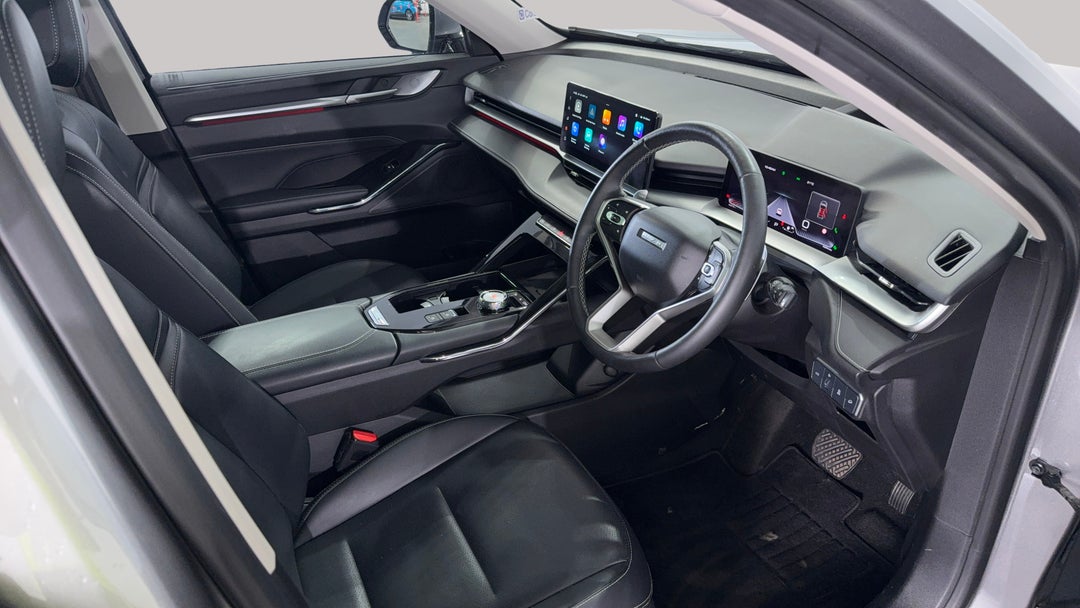 2021 GWM Haval H6 Ultra, Automatic, 64273 km, Right Side Front Door Cabin View