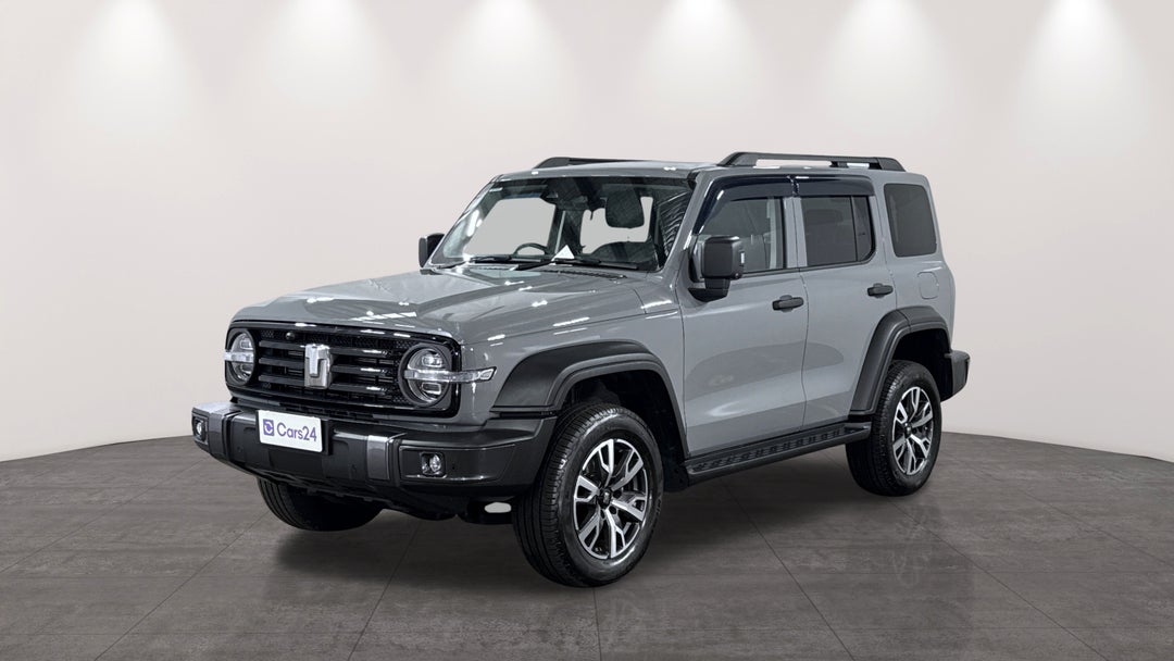 2025 GWM Tank 300 Ultra Diesel, Automatic, 3424 km, Left Front Diagonal (45- Degree) View