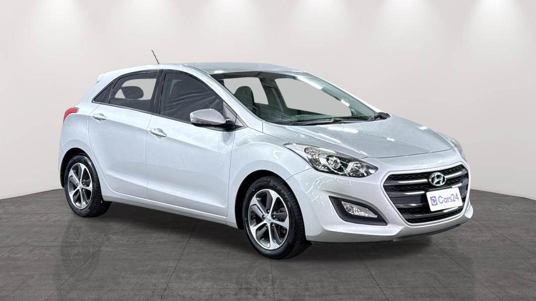 2016 Hyundai i30 Active X, Automatic, 124970 km, Right Front Diagonal (45- Degree) View