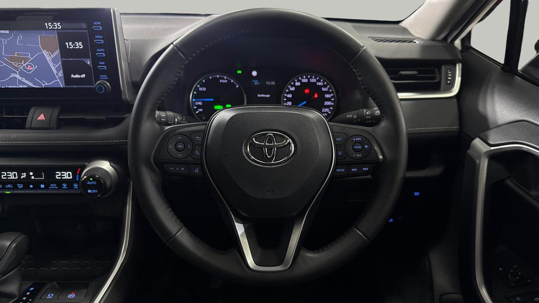 2022 Toyota RAV4 Gx (AWD) Hybrid, Automatic, 41028 km, Steering Wheel Close-up