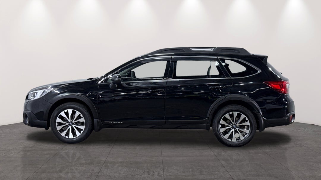 2016 Subaru Outback 2.5i Premium AWD, Automatic, 118627 km, Left Side View