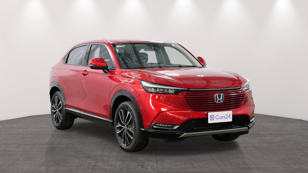 2023 Honda HR-V E:hev L, Automatic, 31131 km, Right Front Diagonal (45- Degree) View