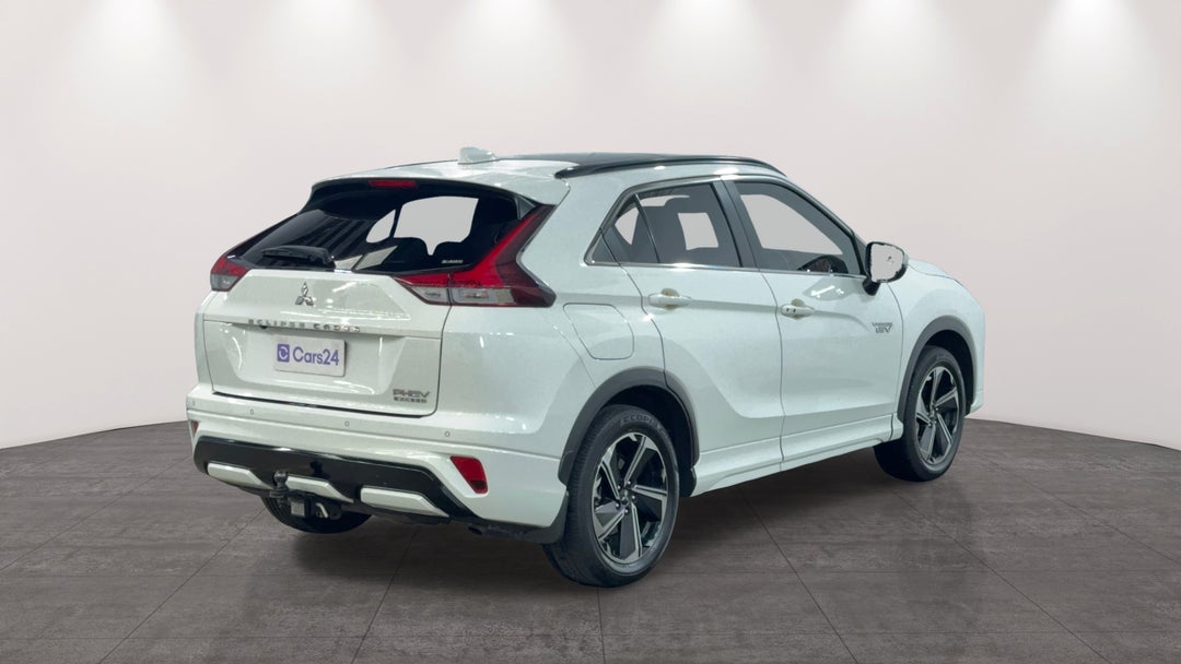 Right Back Diagonal (45- Degree) View