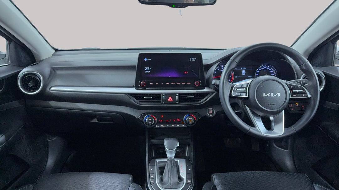 2022 Kia Cerato Sport+, Automatic, 22866 km, Dashboard View