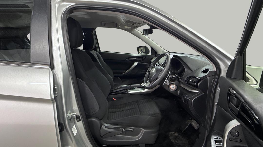 2024 Mitsubishi Eclipse Cross Es (2WD), Automatic, 24141 km, Right Side Front Door Cabin View