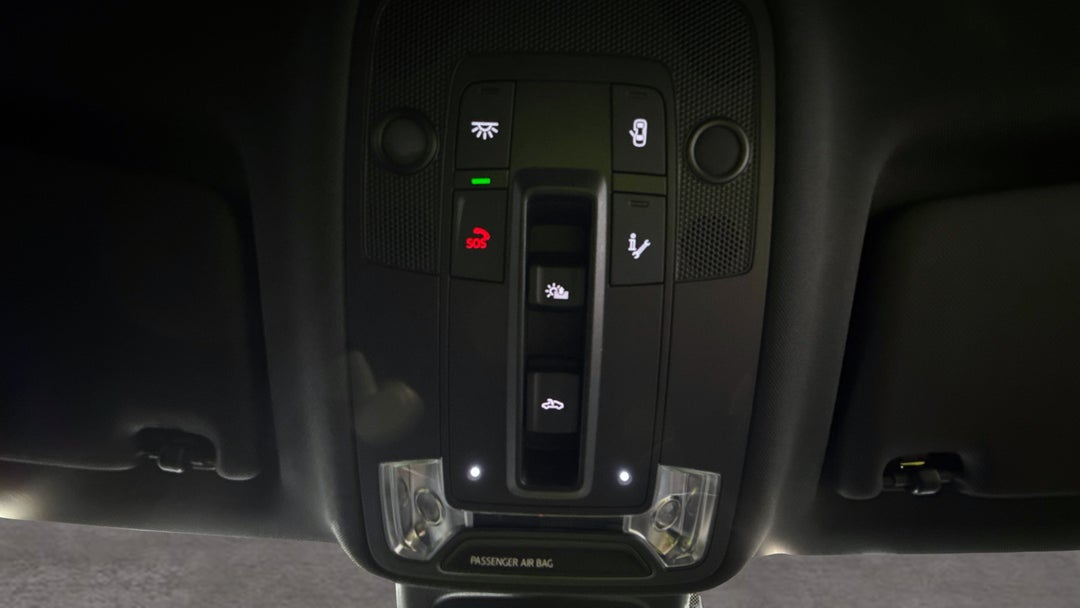 2025 Audi Q3 40 Tfsi Quattro S Line, Automatic, 10429 km, On-Roof Controls/Sunglass holder