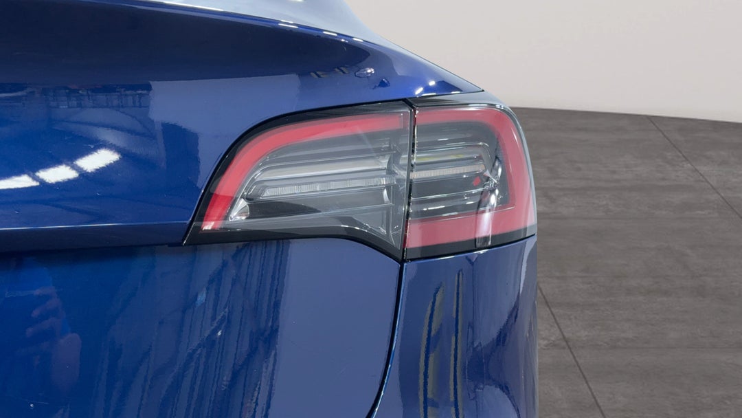 2022 Tesla Model 3 Rear-wheel Drive, Automatic, 65717 km, Badge (Boot Right Side)
