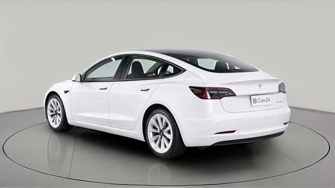 2022 Tesla Model 3 Long Range, Automatic, 23235 km, Left Back Diagonal (45- Degree) View