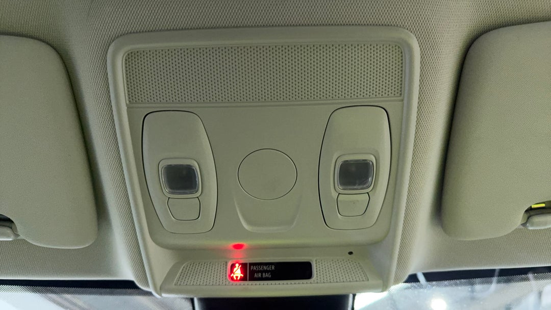 On-Roof Controls/Sunglass holder