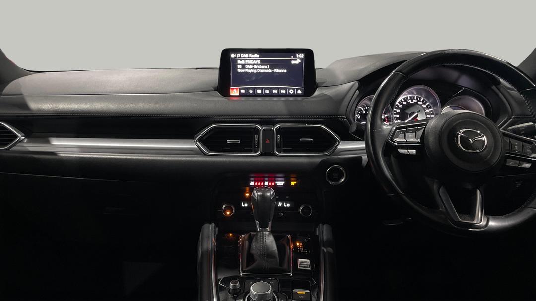 2022 Mazda CX-8 Sport (FWD), Automatic, 106998 km, Dashboard View