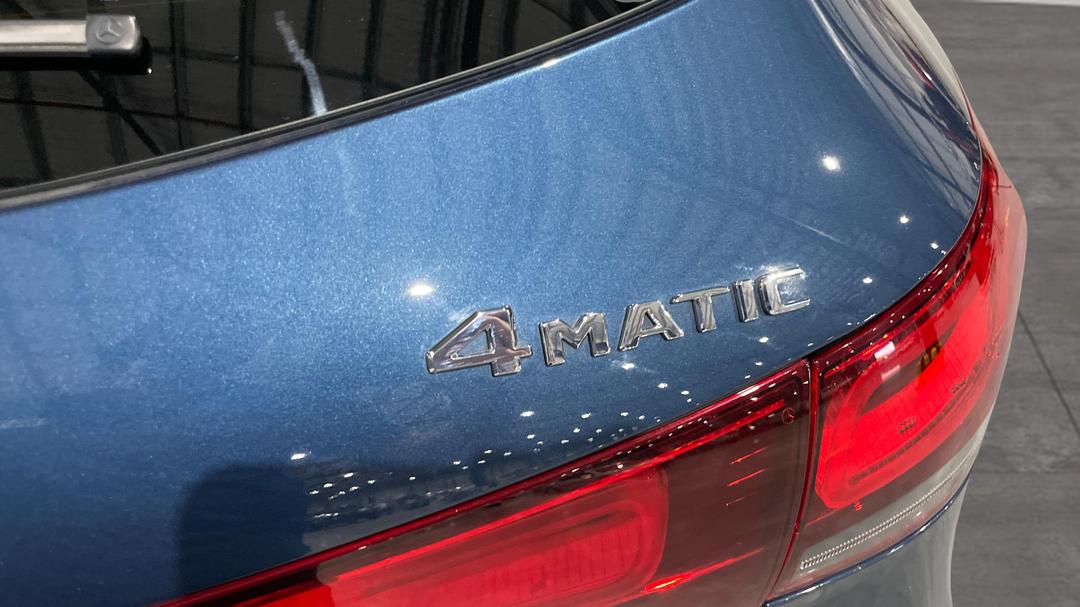 2023 Mercedes-benz GLA 250 4matic, Automatic, 40479 km, Badge (Boot Right Side)