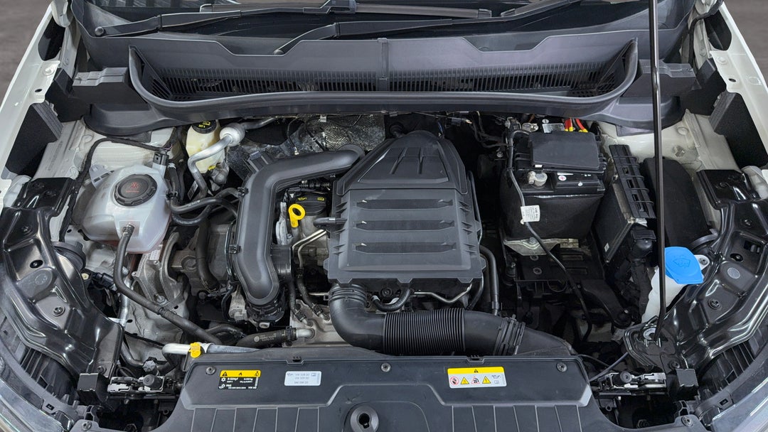 Open Bonnet (Engine)