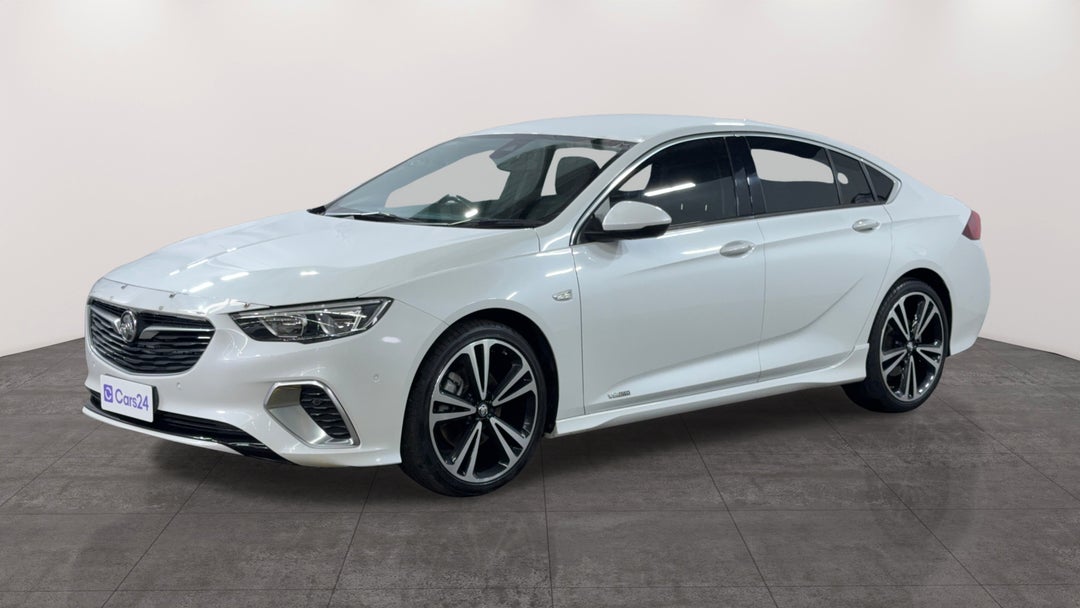 2018 Holden Commodore Rs-v, Automatic, 77855 km, Left Front Diagonal (45- Degree) View