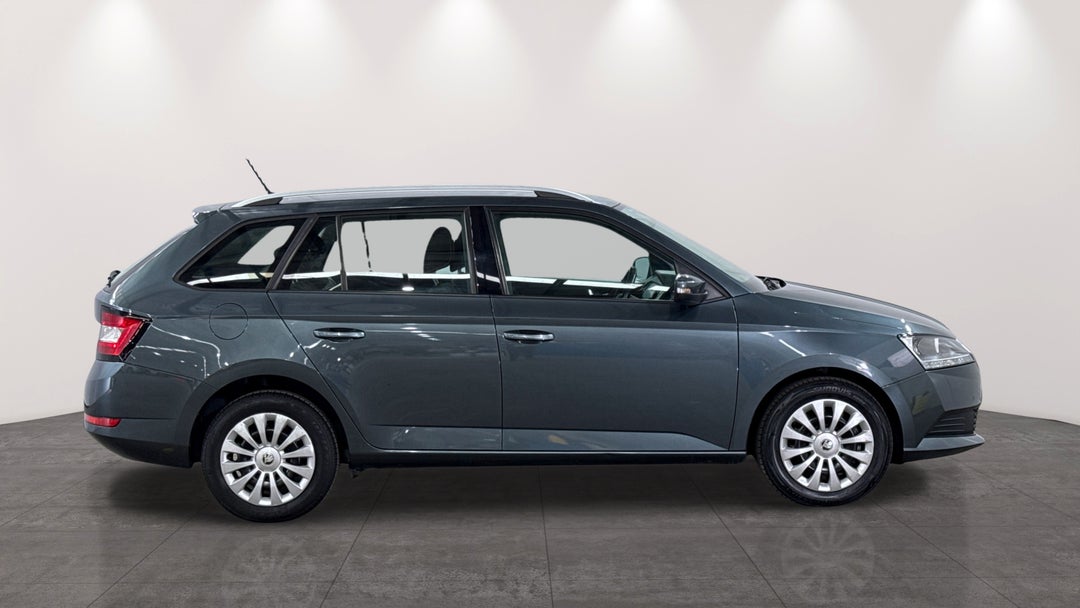 2019 SKODA Fabia 81 Tsi, Automatic, 55271 km, Right Side View