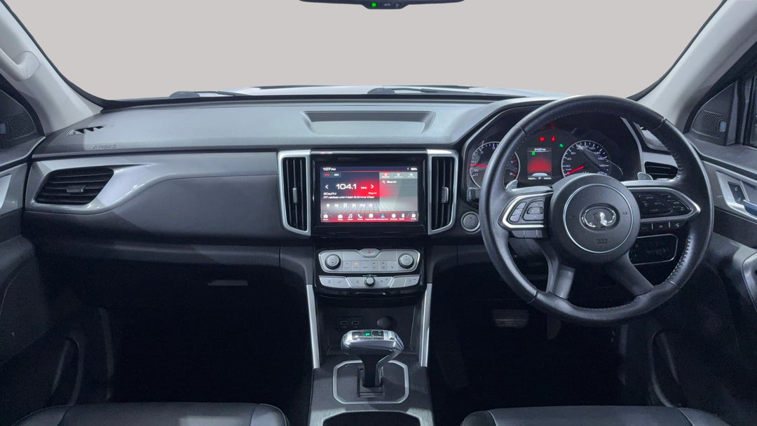 2020 GWM Ute Cannon-l (4x4), Automatic, 75597 km, Dashboard View