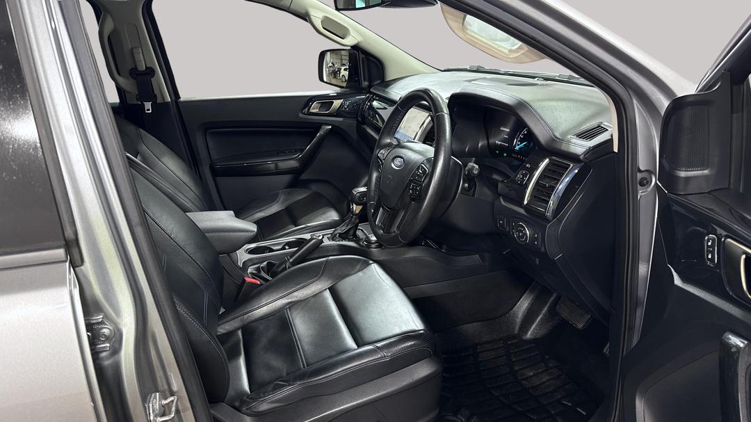 2020 Ford Everest Sport (4WD 7 Seat), Automatic, 120331 km, Right Side Front Door Cabin View