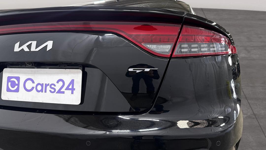 2022 Kia Stinger Gt (red Leather), Automatic, 36687 km, Badge (Boot Right Side)