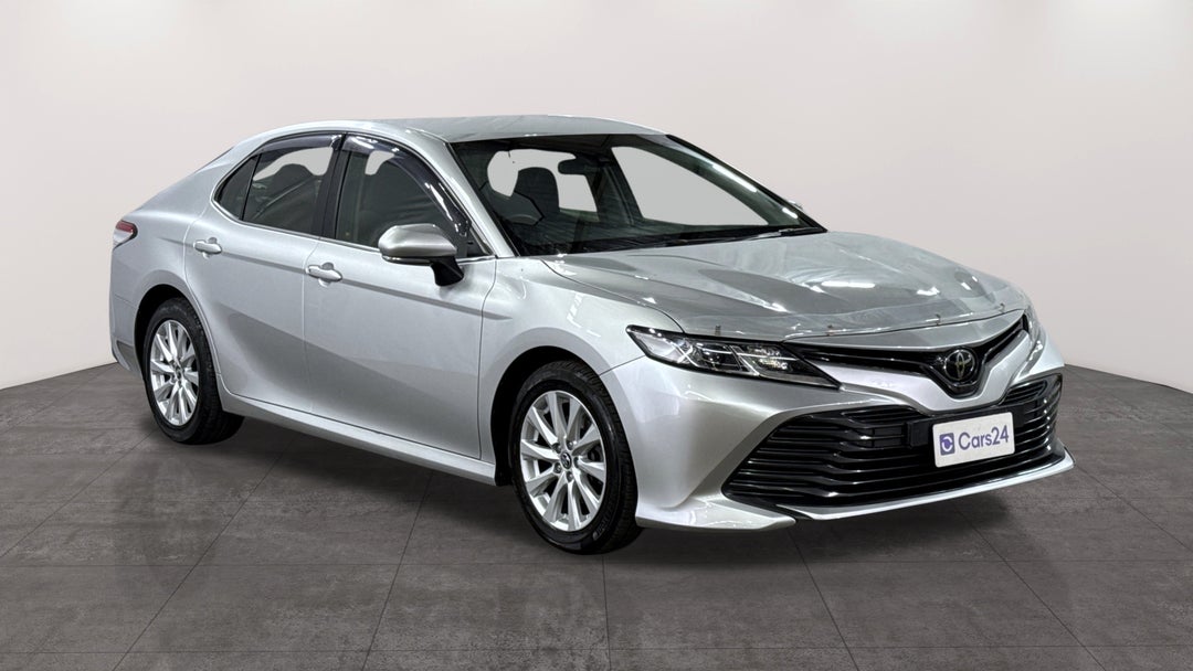 2019 Toyota Camry Ascent, Automatic, 72812 km, Right Front Diagonal (45- Degree) View