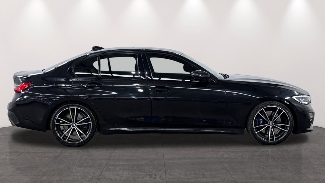 2021 BMW 3 30i M Sport, Automatic, 58055 km, Right Side View