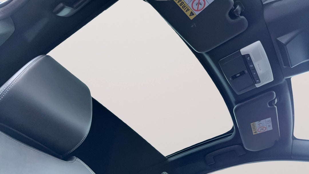 Interior Sunroof/Moonroof