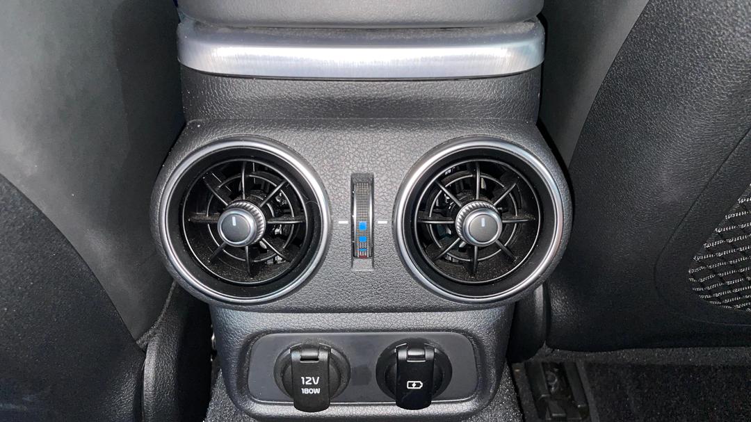 2020 Kia Stinger Gt (black Leather), Automatic, 60993 km, Dashboard View