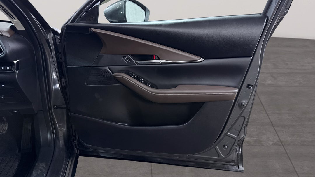 2024 Mazda CX-30 G20 Touring (FWD), Automatic, 17400 km, Speaker View