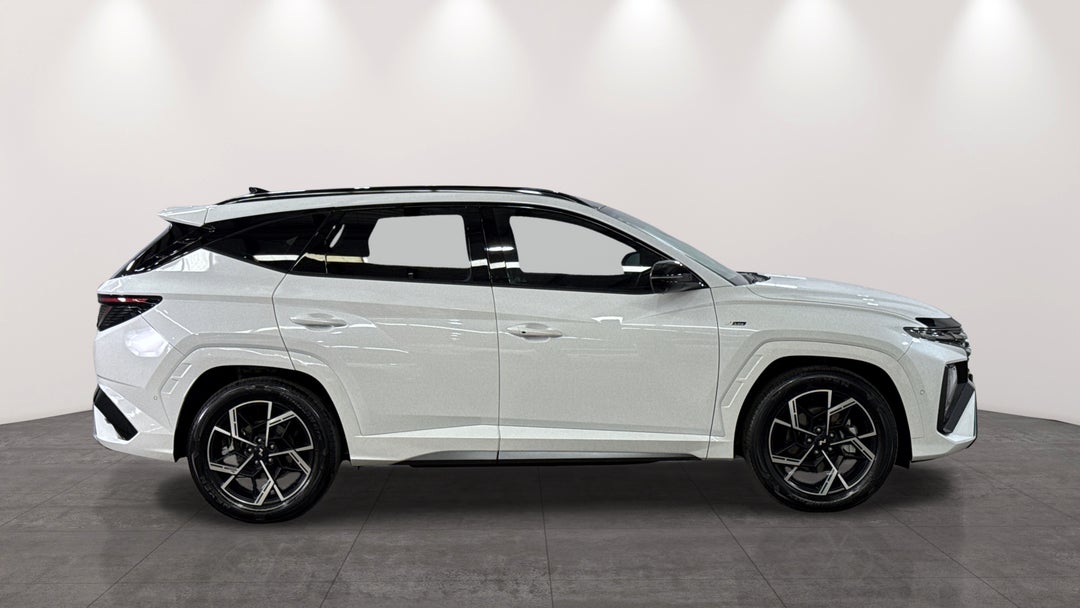 2025 Hyundai Tucson Premium N Line Hybrid (AWD), Automatic, 16163 km, Right Side View