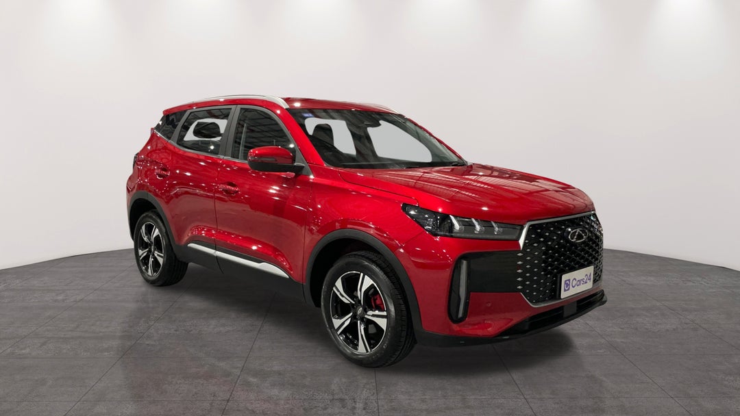 2025 Chery Tiggo 4 Pro Urban, Automatic, 6553 km, Right Front Diagonal (45- Degree) View