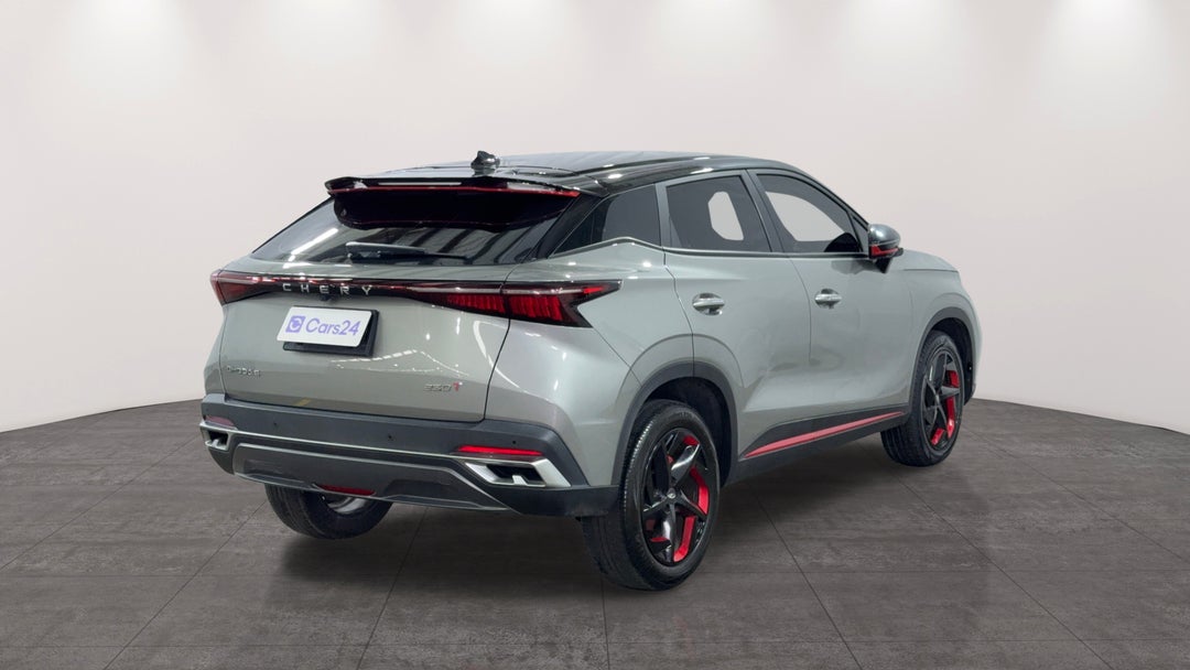 Right Back Diagonal (45- Degree) View