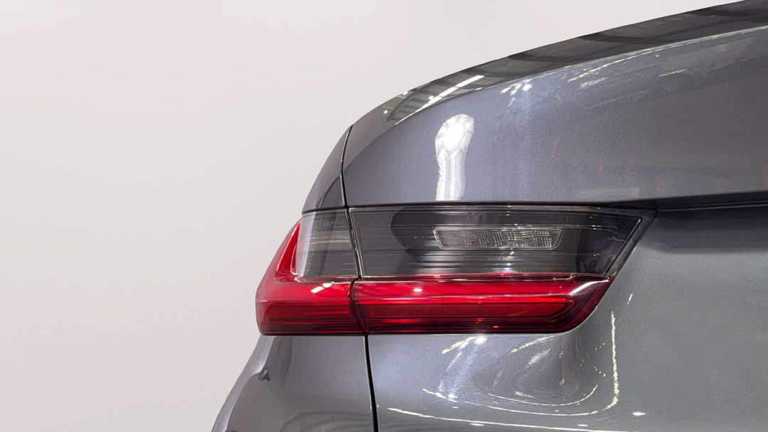 Badge (Boot Left Side)