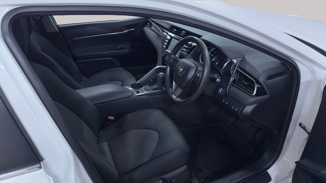 2019 Toyota Camry Ascent Hybrid, Automatic, 141793 km, Right Side Front Door Cabin View