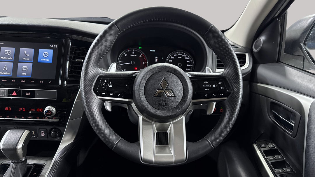 2024 Mitsubishi Pajero Sport Gls (4WD) 7 Seat, Automatic, 38484 km, Steering Wheel Close-up
