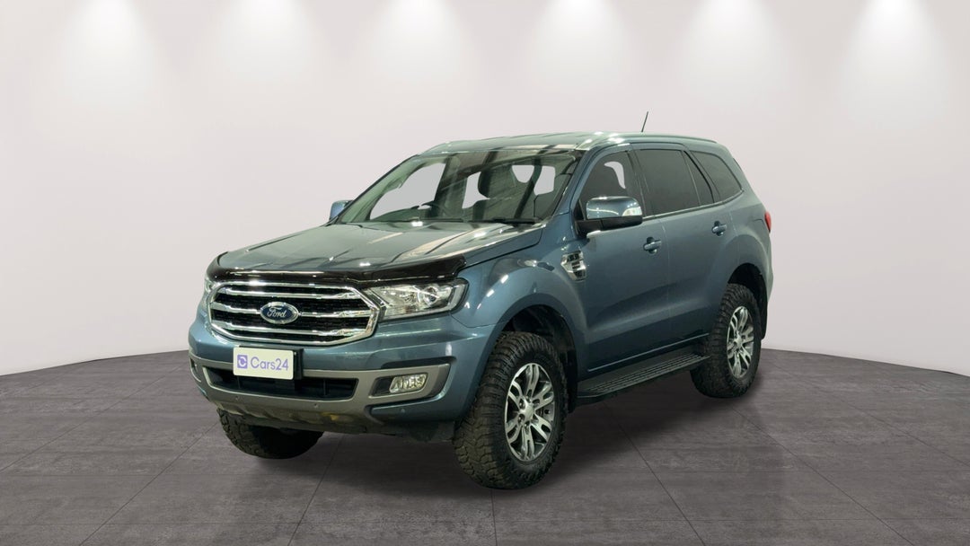 Left Front Diagonal (45- Degree) View